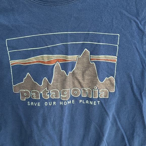 Patagonia Long-Sleeved Regenerative Organic Certified® Cotton Graphic T-Shirt - Picture 2 of 4